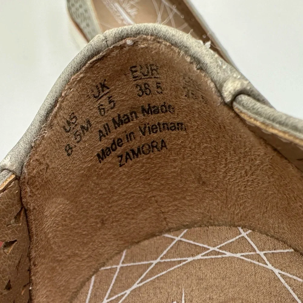 LIFESTRIDE Gray Lasor Cut Slip-On Zamora Loafer | Size 8.5 - Picture 11 of 14